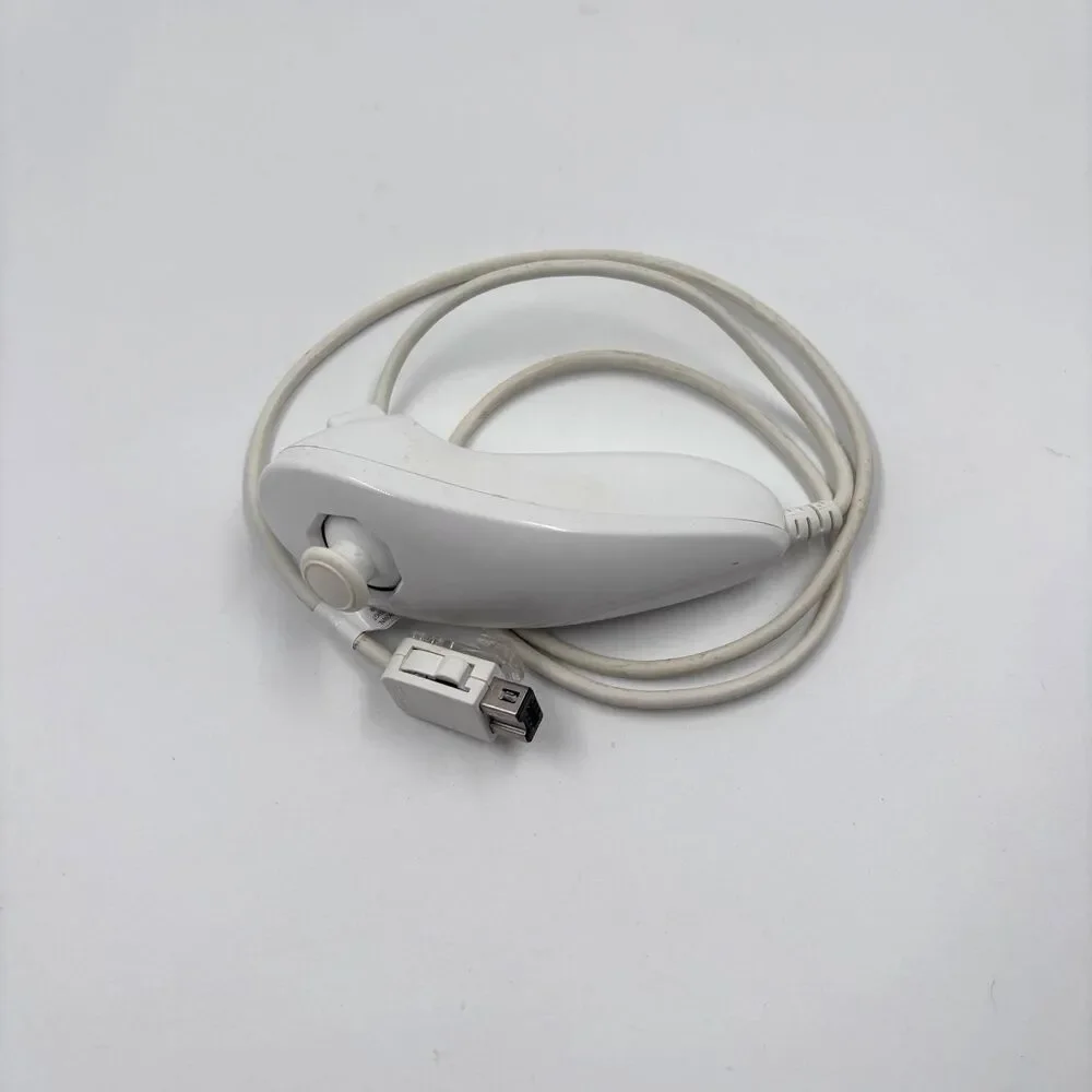 Official Nintendo Wii Nunchuk Controller White RVL-004 OEM Tested